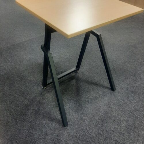 Стол письменный, складной