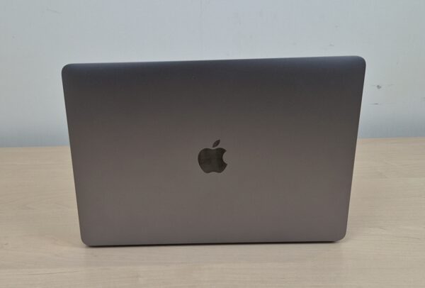 Б/у MacBook Pro A2251 13.3′ i7/32/512